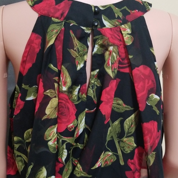 Top and bottom Set - Picture 2 of 7